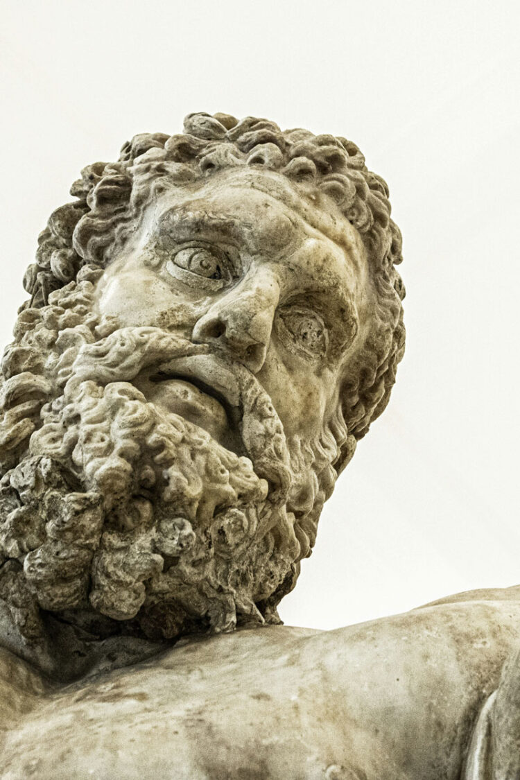 Statue im Nationalmuseum in Neapel